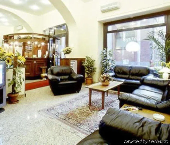 ***  Hotel Pavone Milan Italie